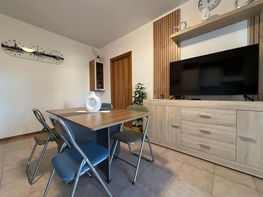 Adams Appartamento Cir017179 Lni00106 Sirmione Luaran gambar